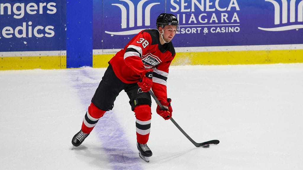 Topias Vilen, 23, nostettiin New Jersey Devilsin NHL-miehistöön.