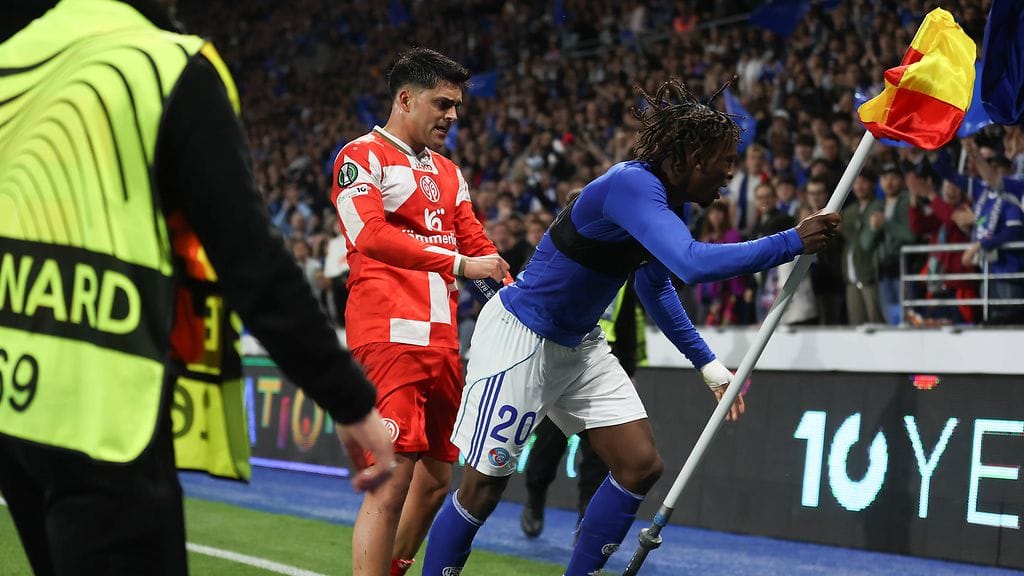 Nadiem Amiri Martial Godo