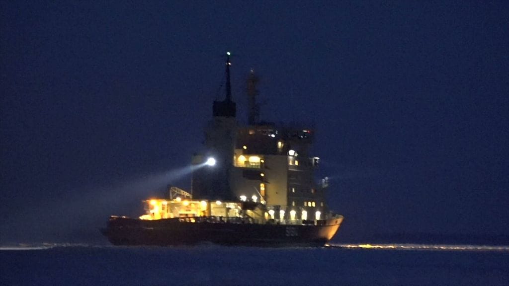 OMA AY JÄÄNMURTAJAT SISU YÖLLÄ