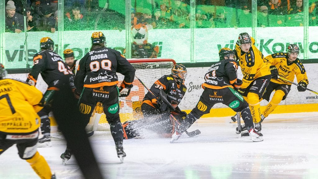 KooKoo ja SaiPa tavoittelevat paikkaa SM-liigan finaaleissa.