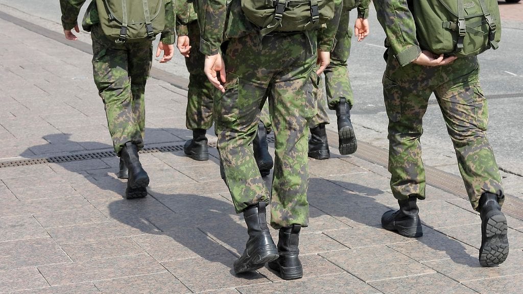 Puolustusvoimien mukaan nopealla aikataululla järjestettävien kertausharjoitusten taustalla on Ukrainan puolustustaistelu.