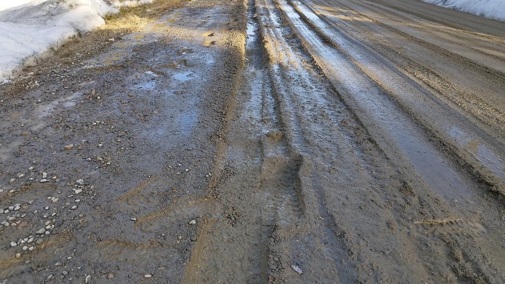 Suomen surkein kylätie Ounasjoentie 2