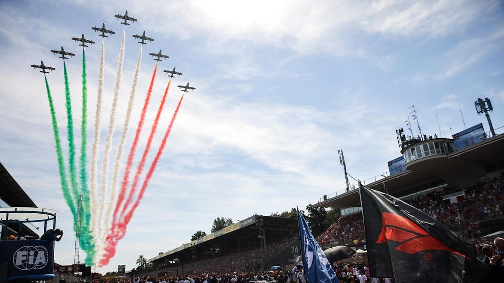 Italian viranomaiset selvittävät, onko F1-kuljettajien palkoista maksettu asiaankuuluvat verot saapasmaahan.