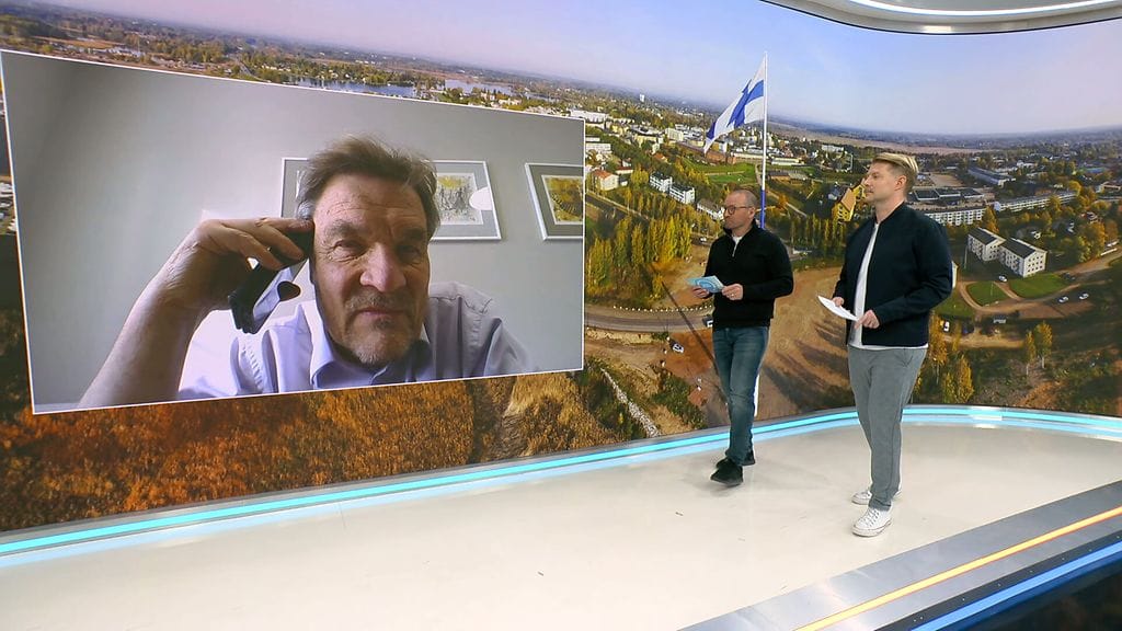 Kimmo Kiljunen ja lipputanko VJ