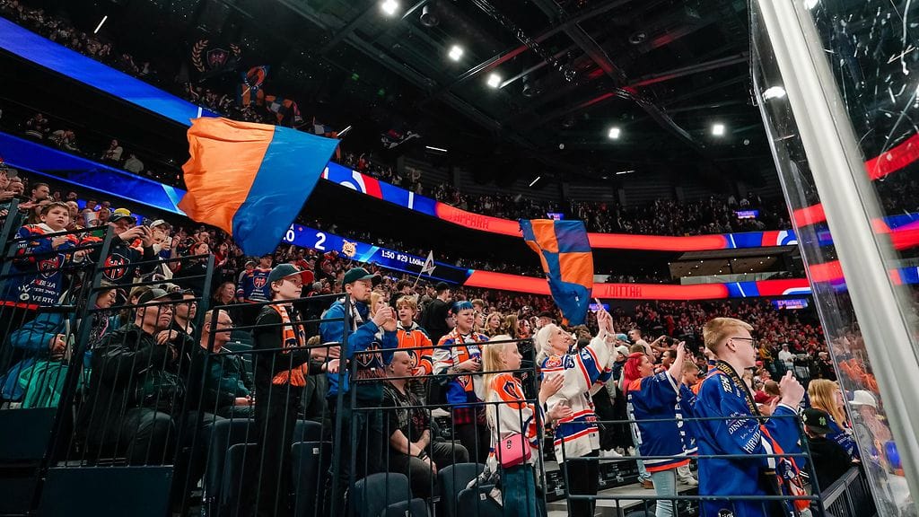 Tappara-fanit löysivät areenaan.