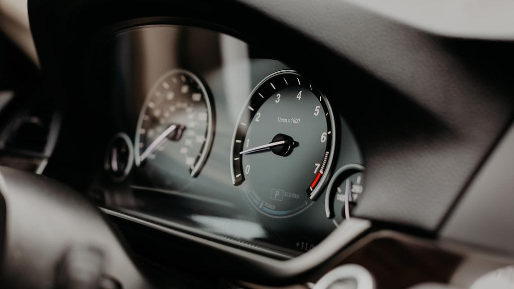 Vasemman numeron harha voi tulla kalliiksi. Kuvituskuva.