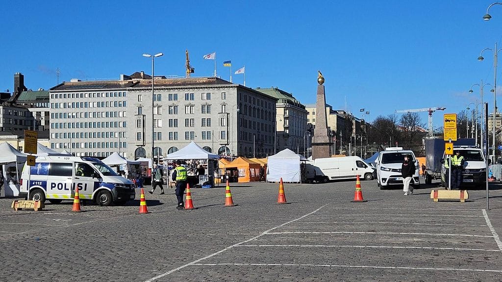 OMA: Kauppatori 28.4., Viron presidentinparin vierailu, turvatoimet