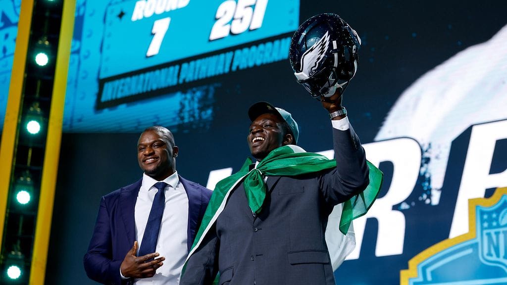 Uar Bernard kuuli nimensä NFL-draftissa.