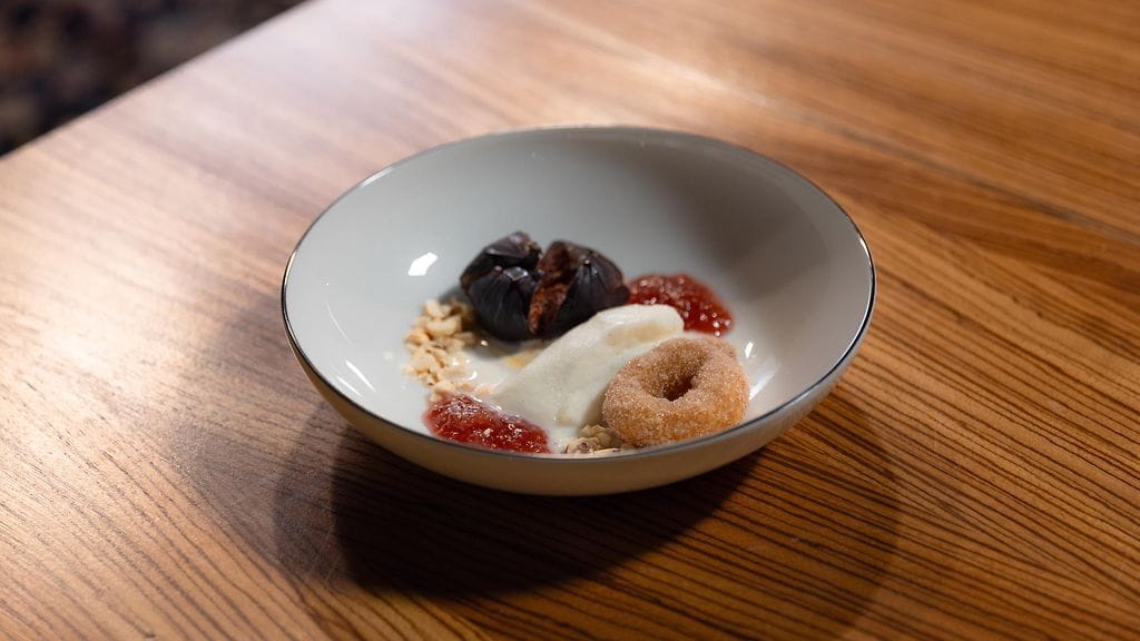 MasterChef Suomi: Jogurttijäätelö, churro ja uunissa paistettu viikuna, Roosan resepti