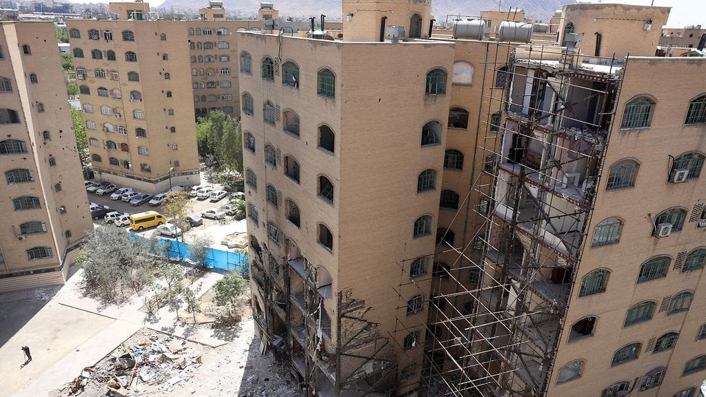 Israelin ja Yhdysvaltojen ilmaiskujen aiheuttamaa tuhoa Iranin pääkaupungissa Teheranissa 14. huhtikuuta.