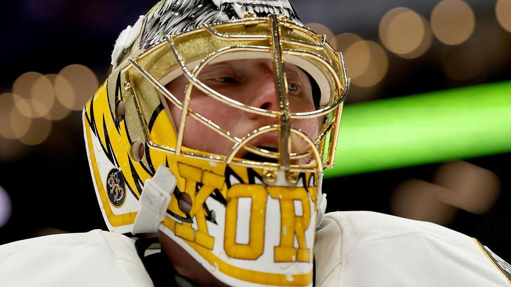 32-vuotias Joonas Korpisalo on pelannut NHL-uransa aikana 334 peliä. Hänen joukkueitaan ovat olleet Columbus Blue Jackets, Los Angeles Kings, Ottawa Senators ja Boston Bruins.