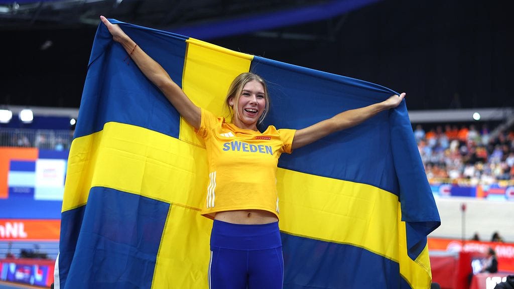 Ruotsin Engla Nilsson voitti viime vuonna vaina 19-vuotiaana korkeushypyn EM-hallipronssia.