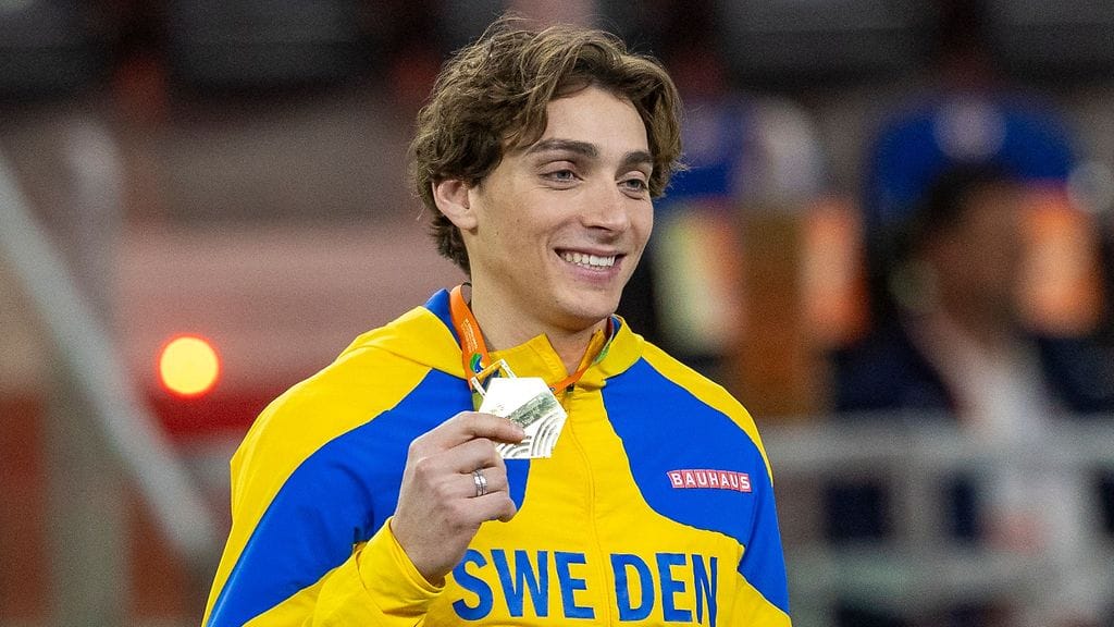 Armand Duplantis pitää juhlimisesta.