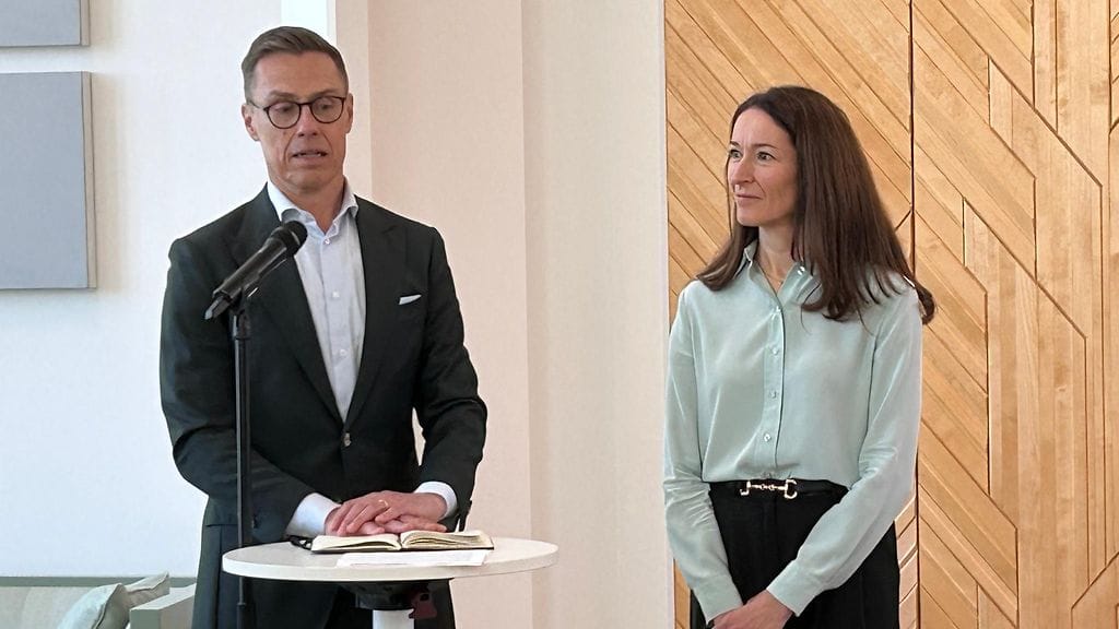 Mäntyniemen lukuisissa taidevalinnoissa näkyy presidenttiparin kädenjälki.