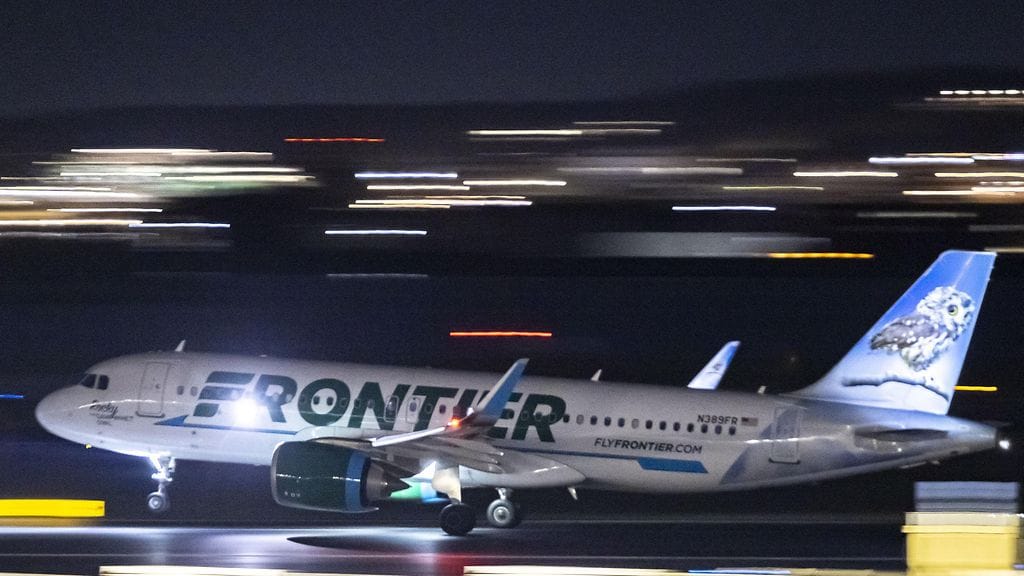 Lentoyhtiö on pahoillaan tapahtuneesta. Kuvituskuvassa lentoyhtiön Airbus A320-kone.