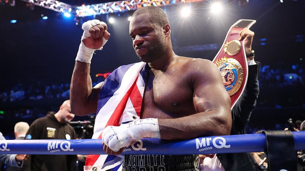 Daniel Dubois, 28, voitti WBO-liiton maailmanmestaruuden.