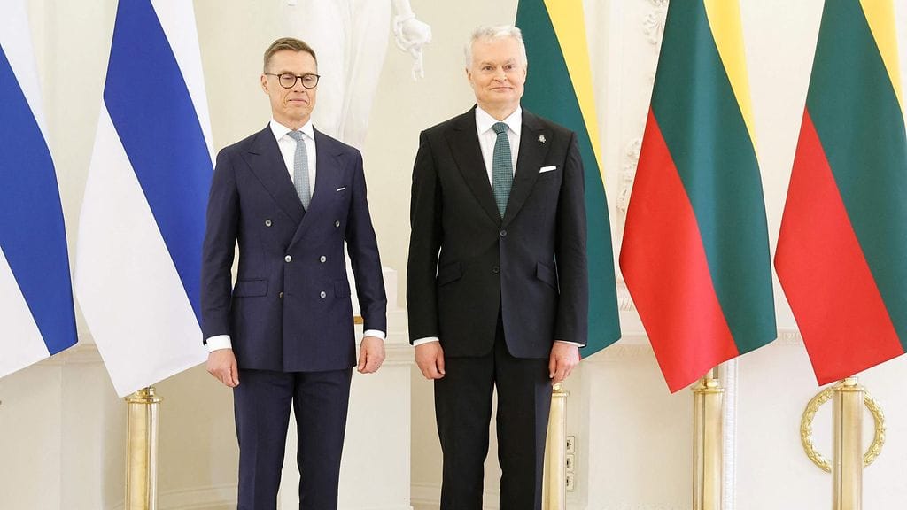 Presidentit Stubb ja Nauseda Liettuan pääkaupungissa Vilnassa.