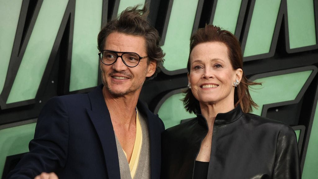 AOP Star Wars Sigourney Weaver 2026
