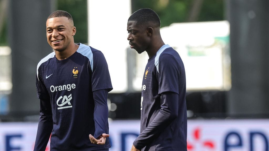Kylian Mbappe ja Ousmane Dembele ovat Ranskan MM-joukkueen kirkkaimmat tähdet.