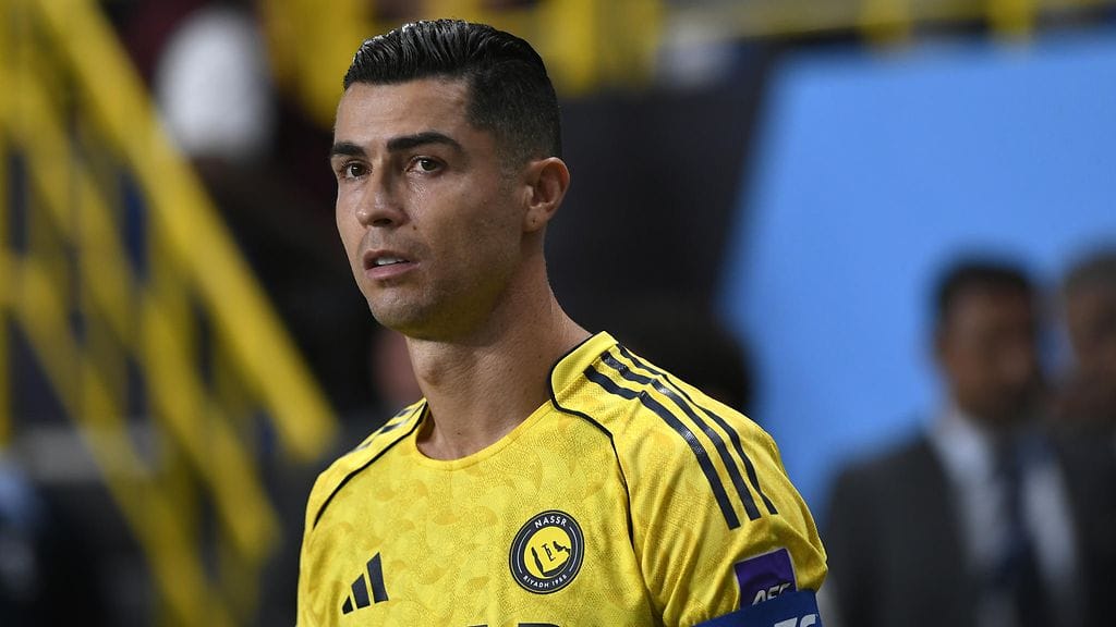 Al-Nassrin Cristiano Ronaldo murtui kyyneliin joukkueen hävittyä Gamba Osakalle AFC Champions League Twossa.