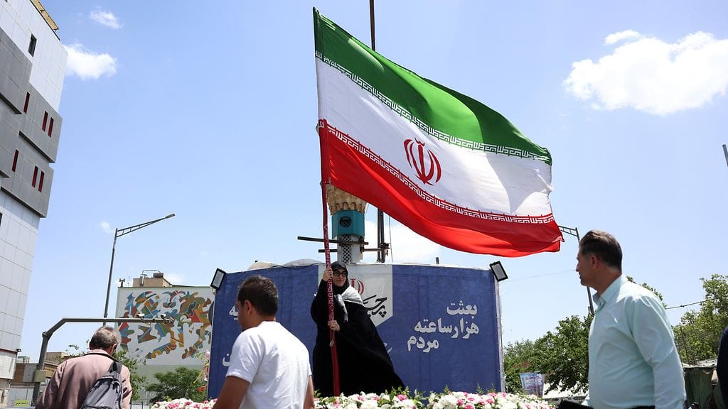 Iranissa teloitettiin tuomittu mielenosoittaja.