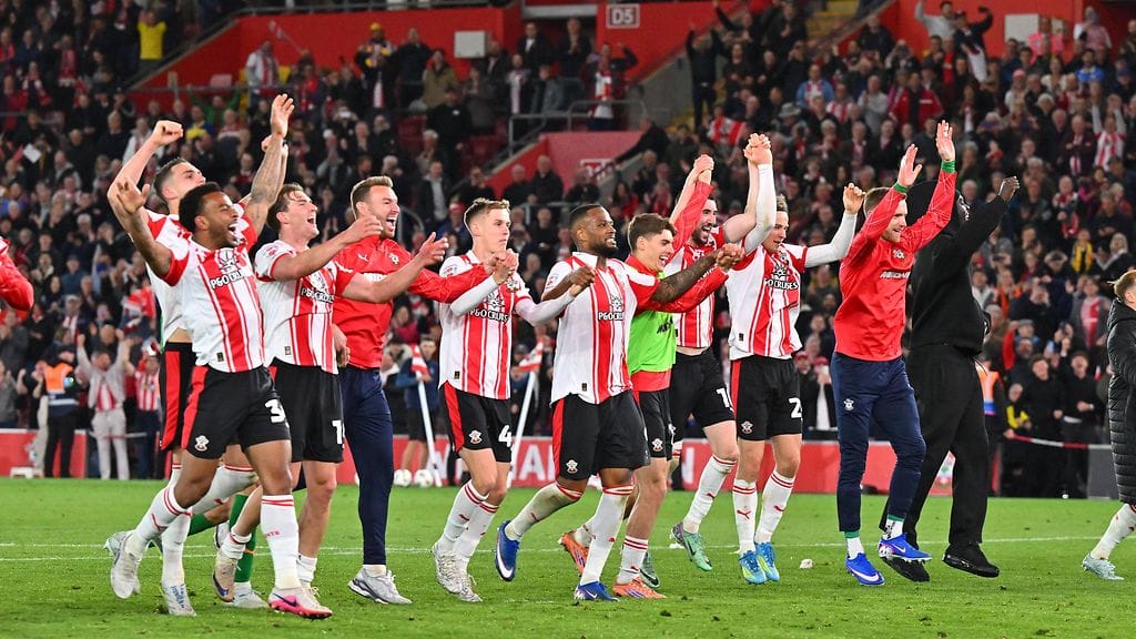Southampton juhli jo paikkaa nousufinaaliin. Siihen se ei vakoiluskandaalin jäljiltä pääsekään.