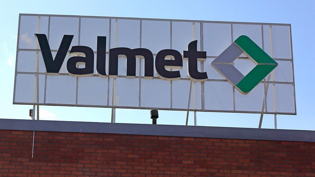 Valmet lomauttaa Suomessa noin 2 400 työntekijää.