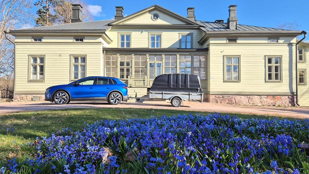 peräkärry autoliitto