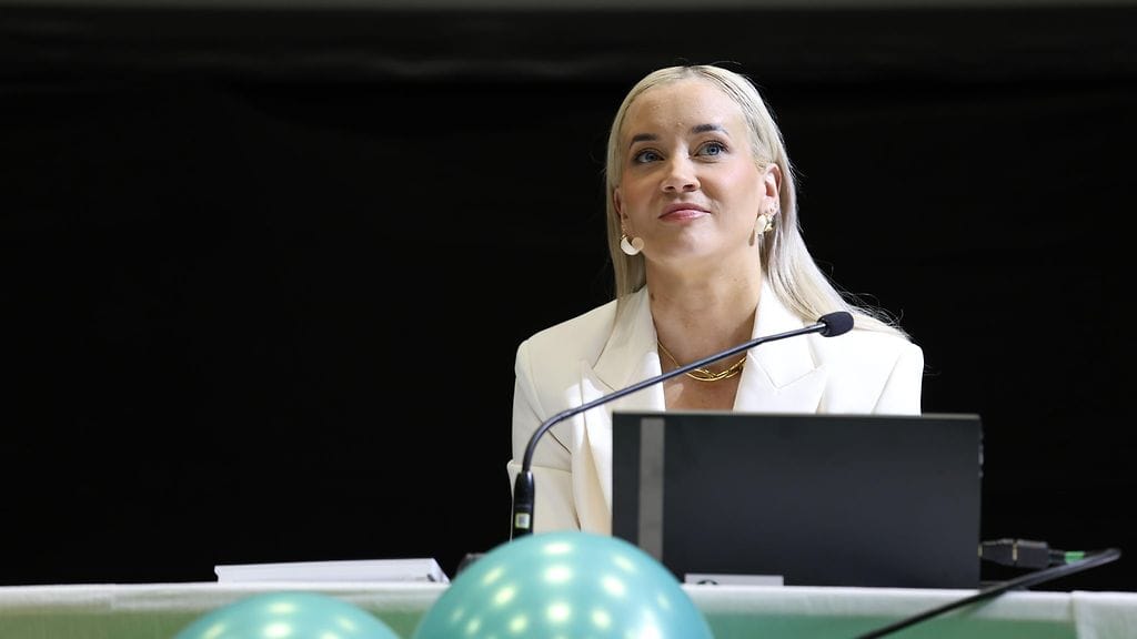 Vihreiden Sofia Virta haluaa pääministeriksi pääministerin paikalle.