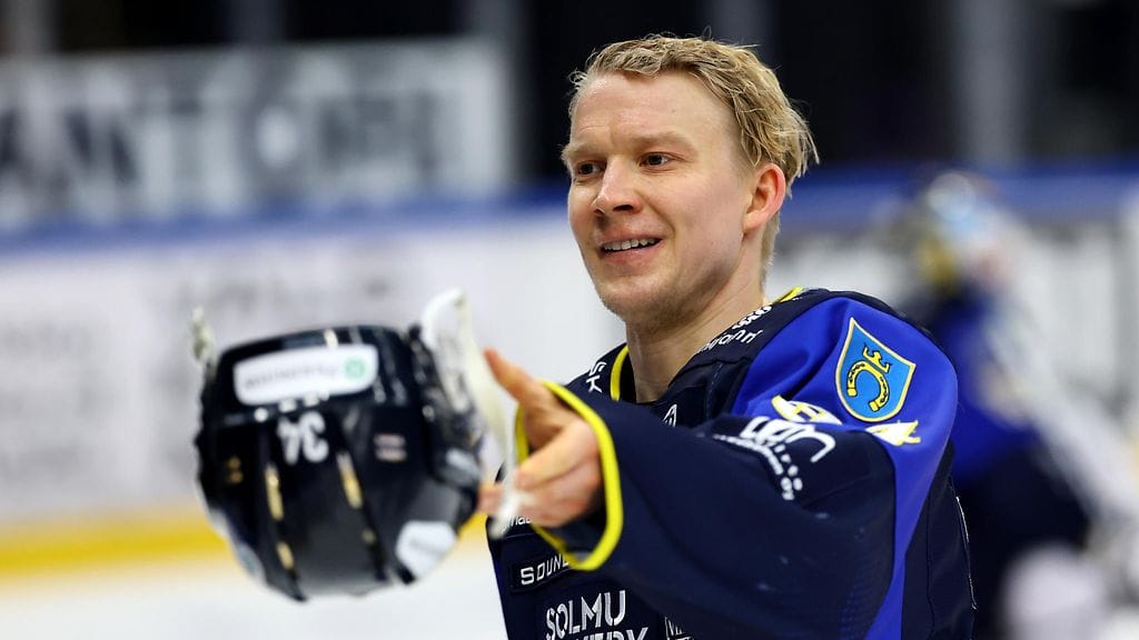 Aleksi Laakso pelasi Kiekko-Espoossa viimeisimmät kaksi kautta.