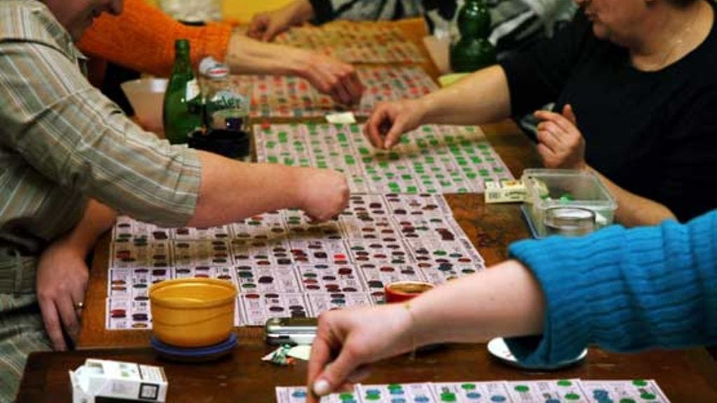 Bingo haastaa muistia.