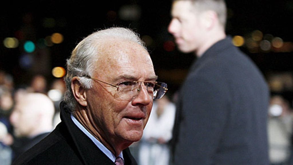 Franz Beckenbauyer, kuva: EPA/STEFFEN SCHMIDT