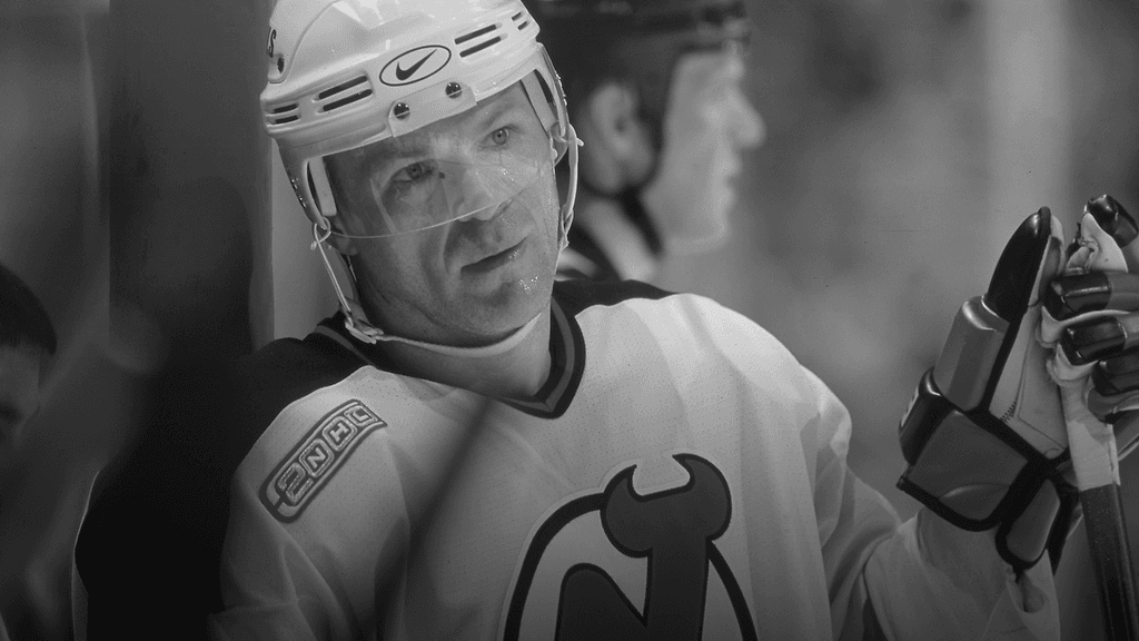 Claude Lemieux on poissa.
