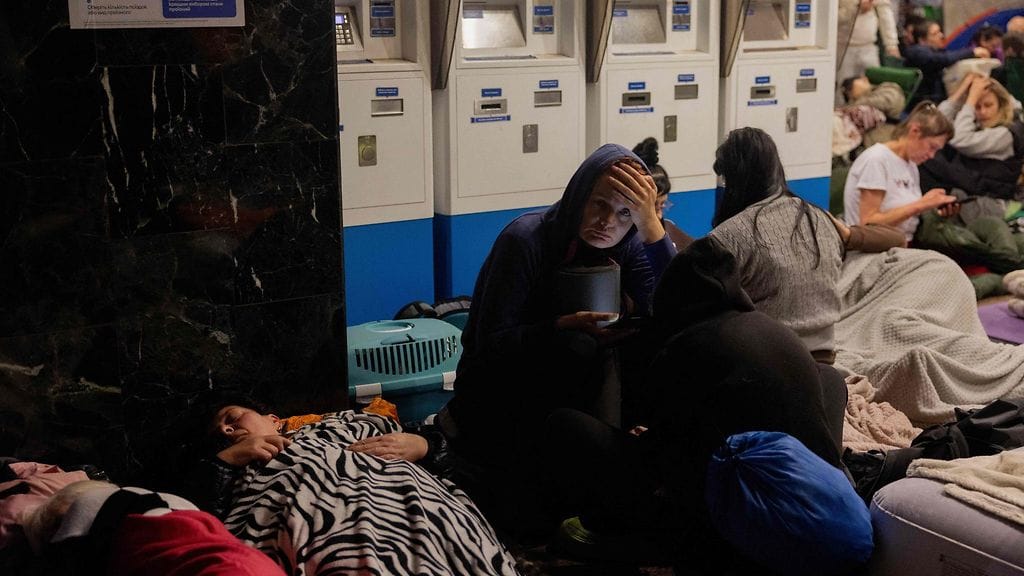 LK kiova ilmaisku metroasema ukraina
