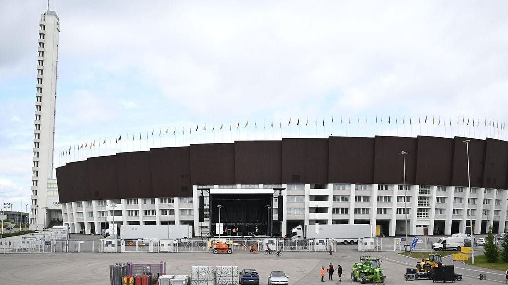 Kuvaa Leijonien kultajuhlan valmisteluista Olympiastadionilta