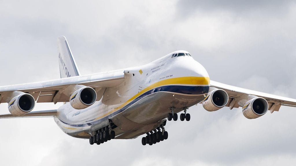 AOP An-124-100