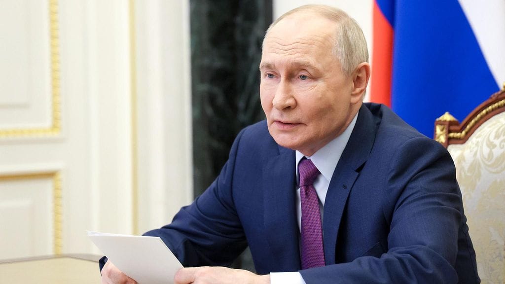 Venäjän presidentti Vladimir Putin vakuutti kaiken olevan hyvin, vaikka todisteet kielivät muuta.