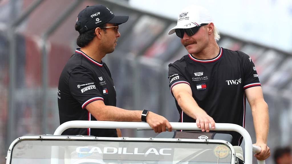 Sergio Perez ja Valtteri Bottas ovat ajaneet alkukauden letkan hännillä.