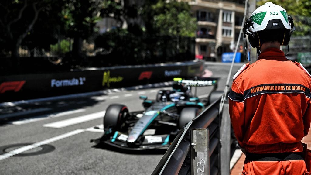 Mercedeksen Kimi Antonelli kaasutteli nopeimmin Monacon GP:n kolmansissa vapaissa harjoituksissa.
