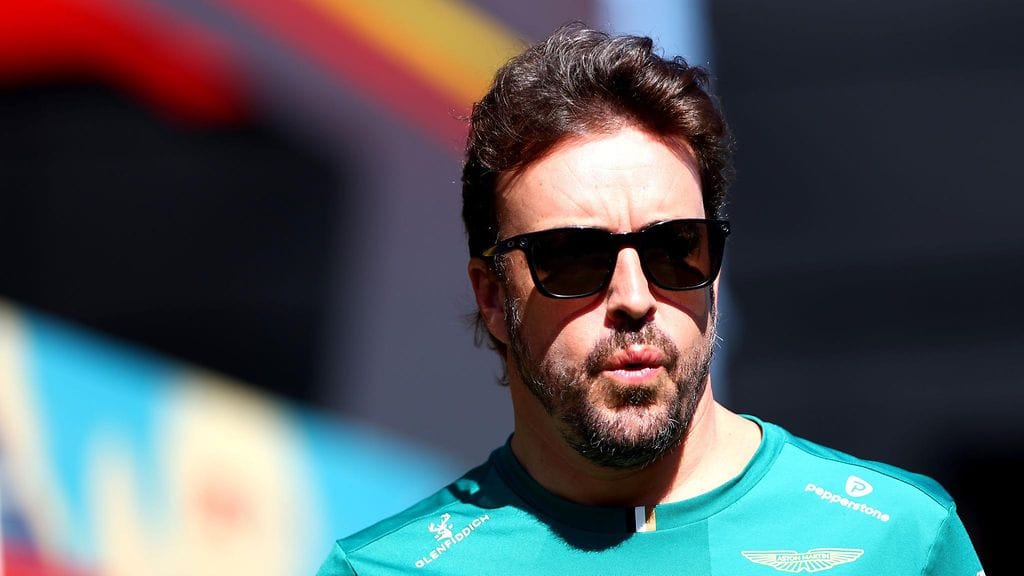 Fernando Alonsoa viedään huhuissa jo neljättä kertaa urallaan Enstonen F1-talliin, joka tunnetaan nykyään Alpine-nimellä.