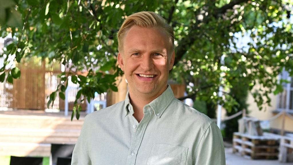 Janne Grönroos kertoo iloisesta perheuutisesta Instagramissa.