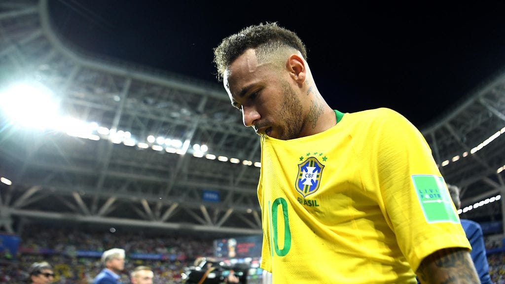 Neymar on edelleen sivussa.