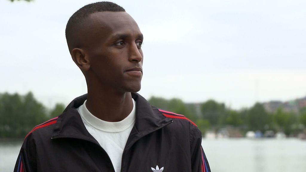 Ismail Umar pääsee juhlimaan EM-mitalia.