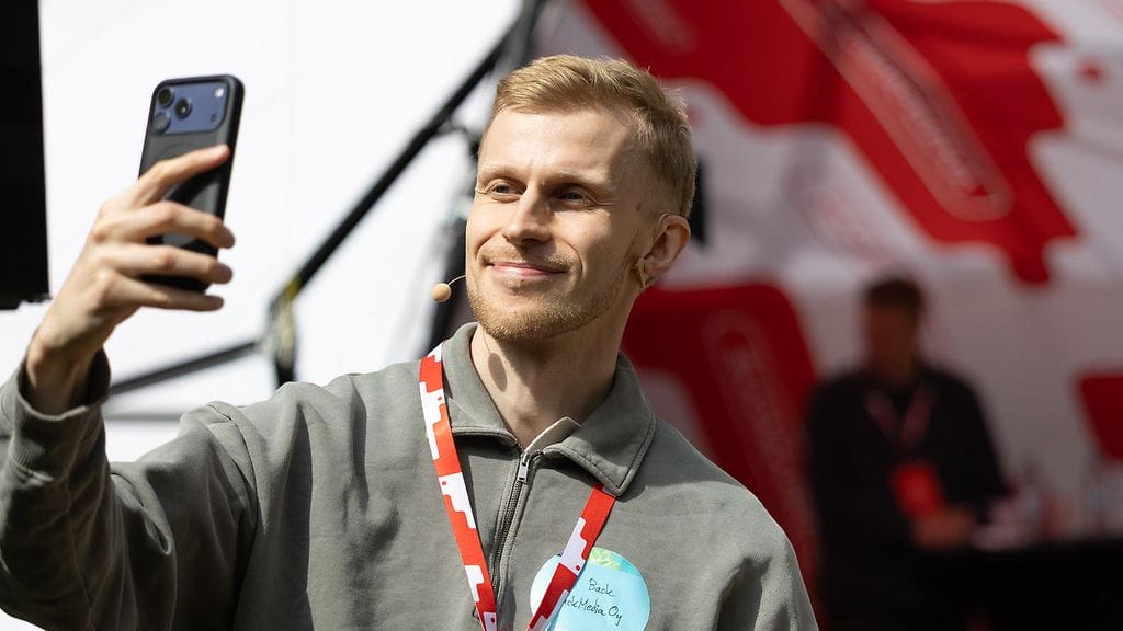 Roni Bäck SuomiAreenassa Porissa kesäkuussa 2026.