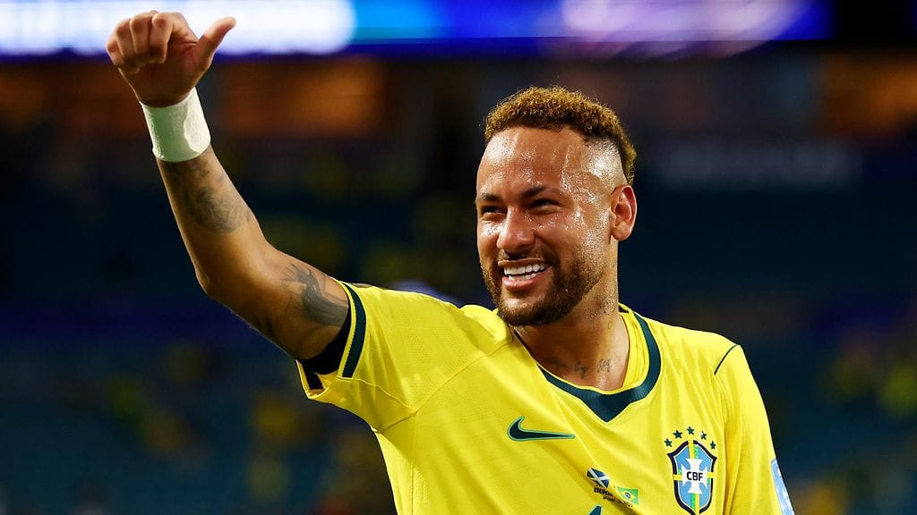 Neymar palasi MM-näyttämölle tunteikkaalla tavalla.