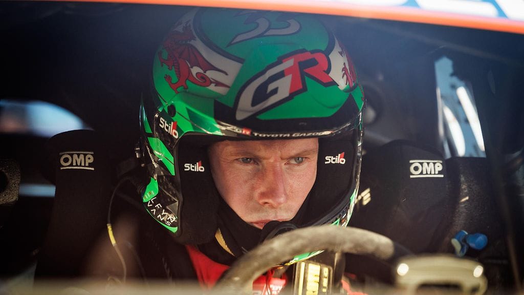 Peli tasoittuu, Elfyn Evans ounastelee.