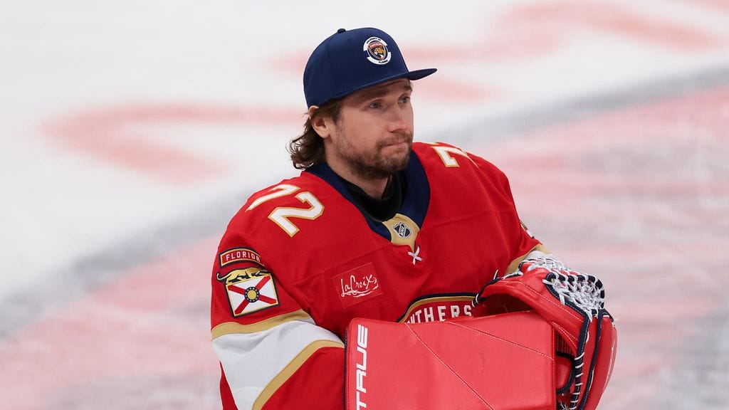 Sergei Bobrovski, 37, pelaa ensi kaudella Toronto Maple Leafsissa.