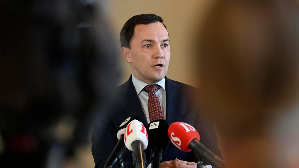 Sosiaali- ja terveysministe Wille Rydman eduskunnan valtiosalissa Helsingissä 23. kesäkuuta 2026.