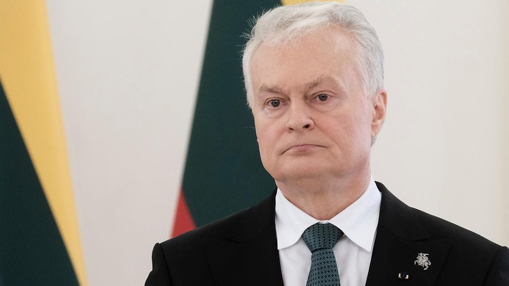 Liettuen presidentti Gitanas Nausėdan mukaan lakimuutoksen taustalla on muuttunut geopoliittinen tilanne.