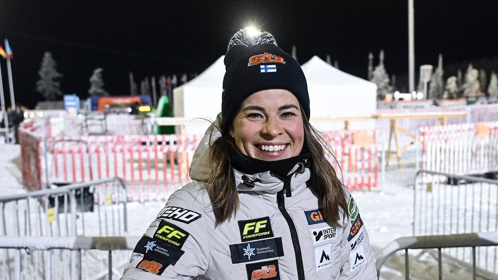Krista Pärmäkoski hyppää FSS:n valmentajaksi.
